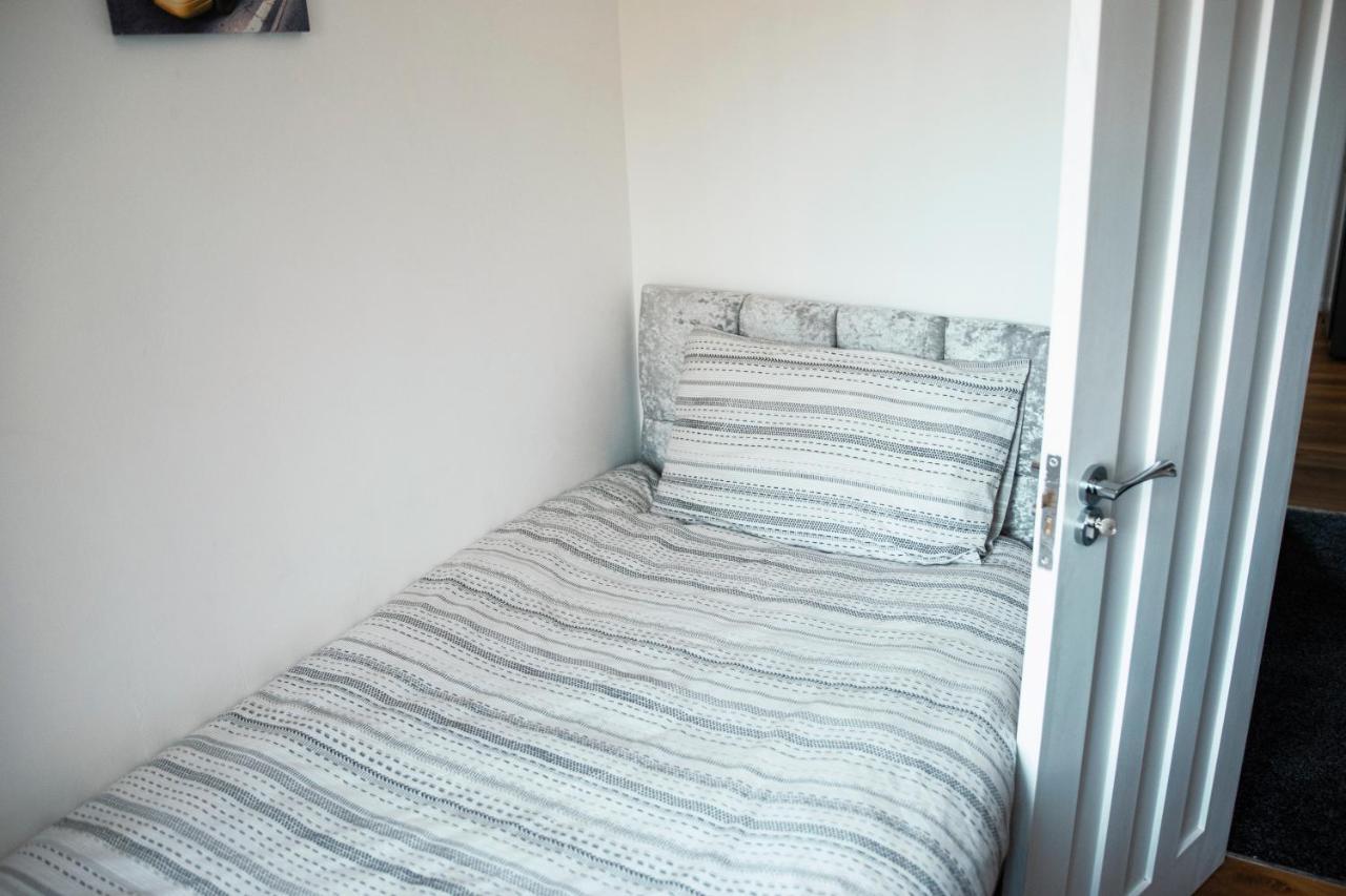 Cosy Home Near Nec, Bhx Bullring & Solihull Birmingham Buitenkant foto