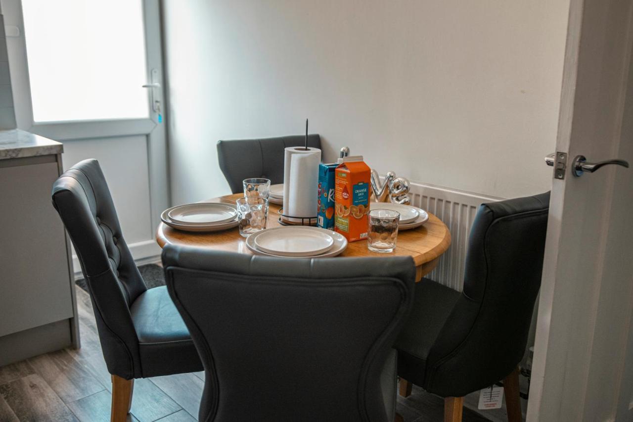 Cosy Home Near Nec, Bhx Bullring & Solihull Birmingham Buitenkant foto